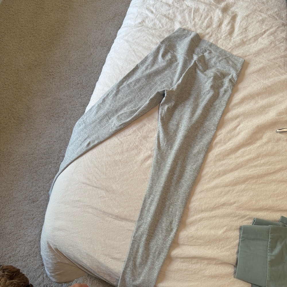 TNA Gray Leggings